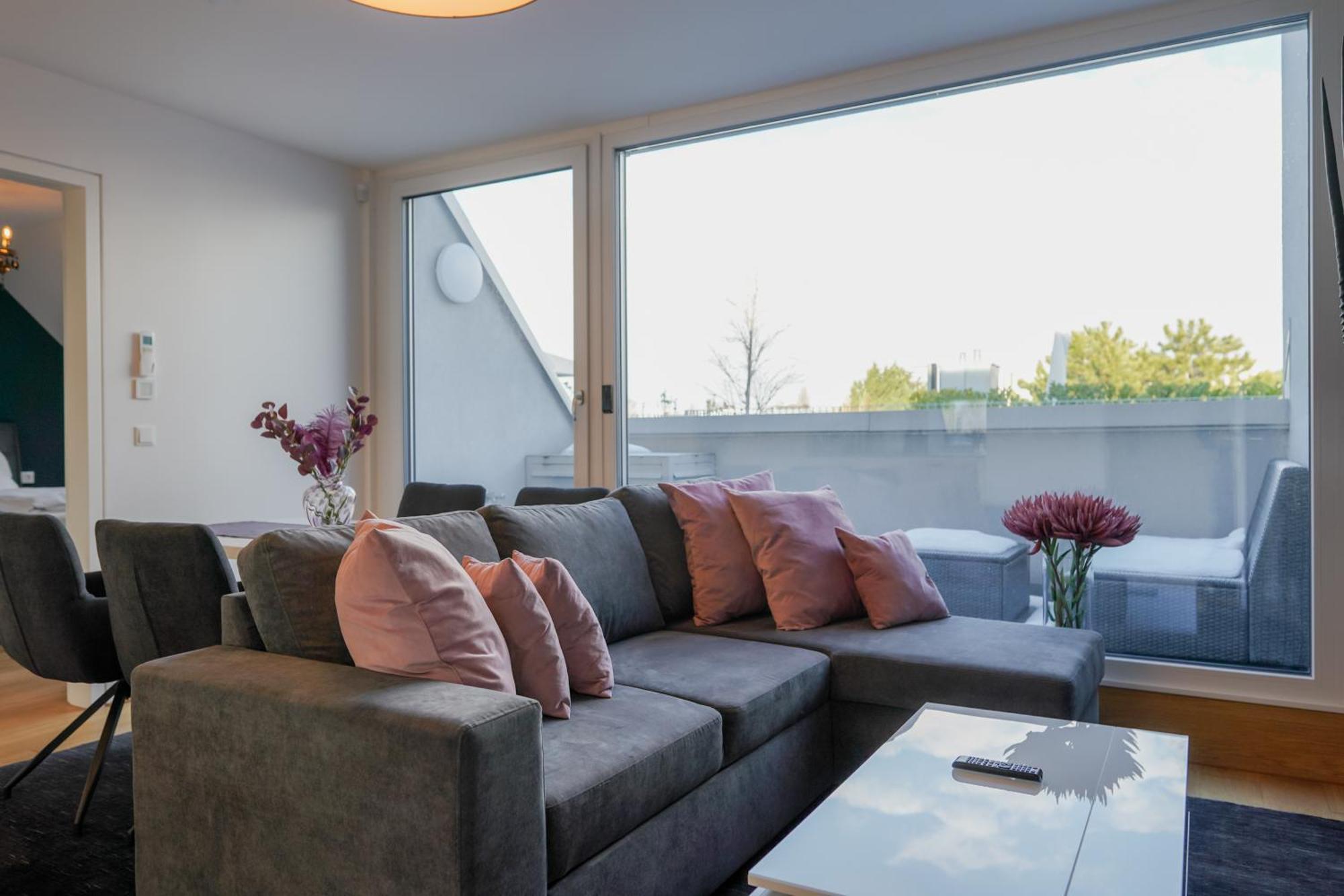 Modern Stylish Design With Free Parking Emily Apartament